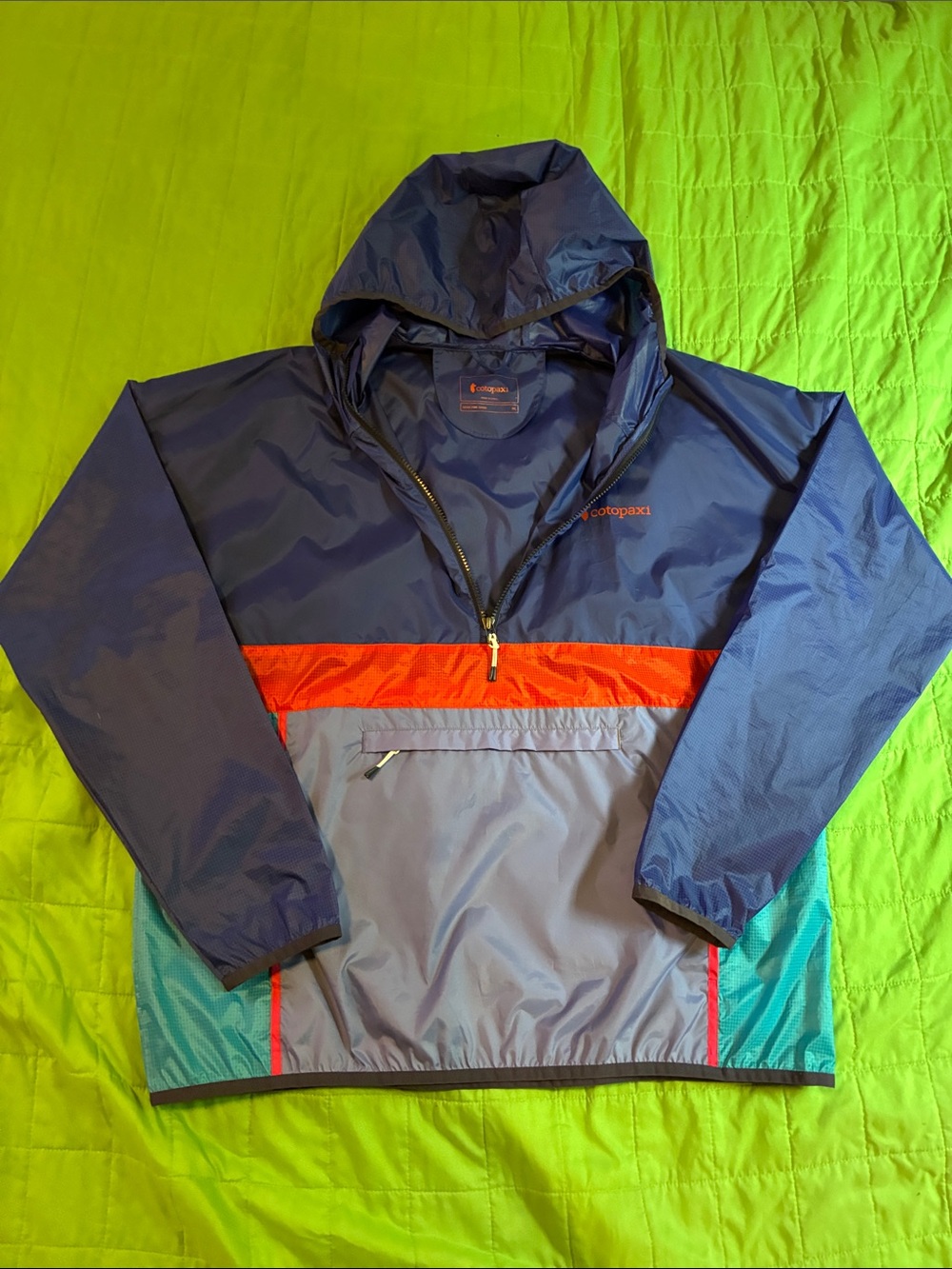 Cotopaxi Teca Windbreaker